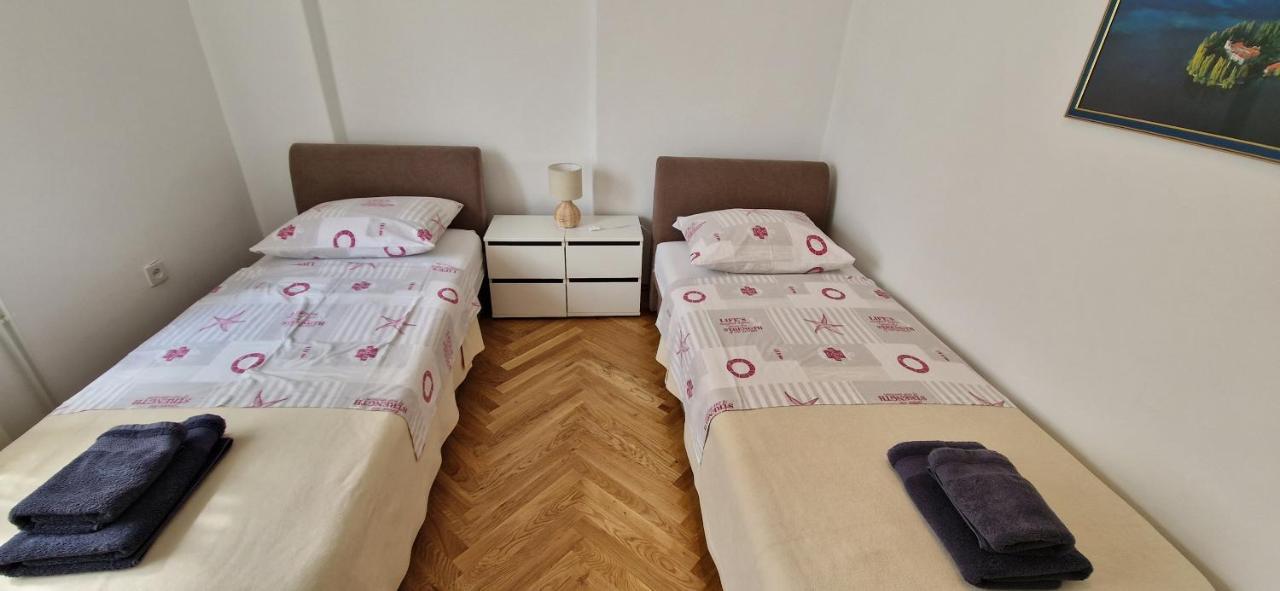 Apartment Cirko Kaštela Extérieur photo